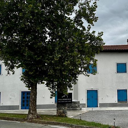 Vila Borealis Komen Exterior photo